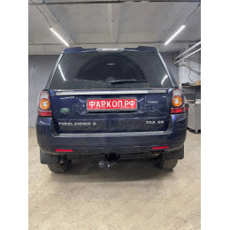 LRF-06-991122.00 PT GROUP Фаркоп на Land Rover Freelander 2006-2014 без подрезки бампера. Тип шара: E (легкосъемный шар под квадрат). Нагрузки: 2100/130 кг, масса фаркопа 15 