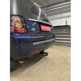 LRF-06-991122.00 PT GROUP Фаркоп на Land Rover Freelander 2006-2014 без подрезки бампера. Тип шара: E (легкосъемный шар под квадрат). Нагрузки: 2100/130 кг, масса фаркопа 15 
