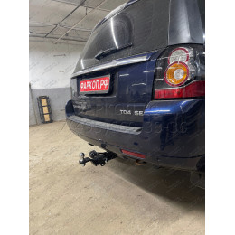 LRF-06-991122.00 PT GROUP Фаркоп на Land Rover Freelander 2006-2014 без подрезки бампера. Тип шара: E (легкосъемный шар под квадрат). Нагрузки: 2100/130 кг, масса фаркопа 15 