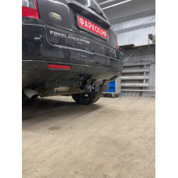 LRF-06-991122.00 PT GROUP Фаркоп на Land Rover Freelander 2006-2014 без подрезки бампера. Тип шара: E (легкосъемный шар под квадрат). Нагрузки: 2100/130 кг, масса фаркопа 15 