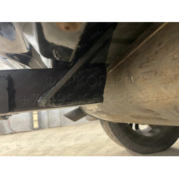 LRF-06-991122.00 PT GROUP Фаркоп на Land Rover Freelander 2006-2014 без подрезки бампера. Тип шара: E (легкосъемный шар под квадрат). Нагрузки: 2100/130 кг, масса фаркопа 15 