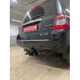 LRF-06-991122.00 PT GROUP Фаркоп на Land Rover Freelander 2006-2014 без подрезки бампера. Тип шара: E (легкосъемный шар под квадрат). Нагрузки: 2100/130 кг, масса фаркопа 15 
