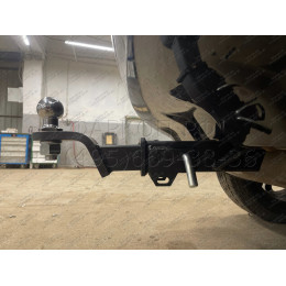 LRF-06-991122.00 PT GROUP Фаркоп на Land Rover Freelander 2006-2014 без подрезки бампера. Тип шара: E (легкосъемный шар под квадрат). Нагрузки: 2100/130 кг, масса фаркопа 15 
