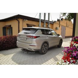 MOU-22-991122.00 PT GROUP Фаркоп на Mitsubishi Outlander 2022- без подрезки бампера. Тип шара: E (легкосъемный шар под квадрат). Нагрузки: 3200/80 кг, масса фаркопа 20,5 кг 