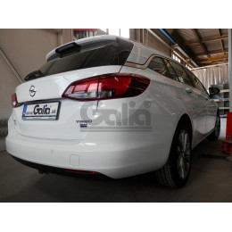O068A GALIA Полностью оцинкованный фаркоп на Opel Astra K универсал 2016-2021. Подрозетник убирается за бампер. Тип шара: A. Установка без выреза бампера. Н