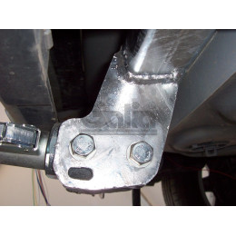 P038C GALIA Полностью оцинкованный фаркоп на Peugeot 207 универсал 2007-2012. Тип шара: C (горизонтальный съемный). Установка без выреза бампера. Нагрузки: 
