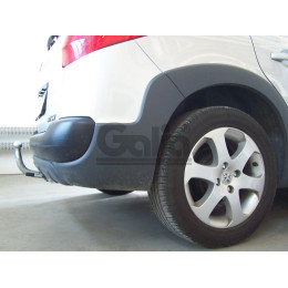 P038C GALIA Полностью оцинкованный фаркоп на Peugeot 207 универсал 2007-2012. Тип шара: C (горизонтальный съемный). Установка без выреза бампера. Нагрузки: 