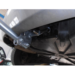R068A GALIA Полностью оцинкованный фаркоп на Renault Grand Scenic II, Scenic II, Megane II хетчбек 2004-2009, в т.ч. модели с парктрониками. Подрозетник убирается за бамп