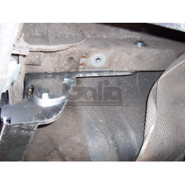 R070C GALIA Полностью оцинкованный фаркоп на Renault Laguna II лифтбек 2001-2008. Тип шара: C (горизонтальный съемный). Установка без снятия и выреза бампера. 