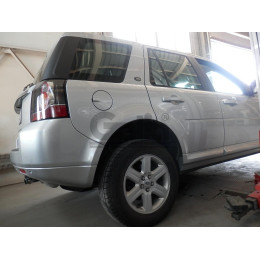 R094C GALIA Полностью оцинкованный фаркоп на Land Rover Freelander II 2008-2015. Тип шара: C (горизонтальный съемный). Невидимый вырез бампера. Нагрузки: 2300/145 кг, 