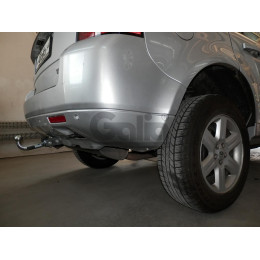 R094C GALIA Полностью оцинкованный фаркоп на Land Rover Freelander II 2008-2015. Тип шара: C (горизонтальный съемный). Невидимый вырез бампера. Нагрузки: 2300/145 кг, 