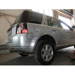 R094C GALIA Полностью оцинкованный фаркоп на Land Rover Freelander II 2008-2015. Тип шара: C (горизонтальный съемный). Невидимый вырез бампера. Нагрузки: 2300/145 кг, 