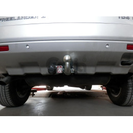 R094C GALIA Полностью оцинкованный фаркоп на Land Rover Freelander II 2008-2015. Тип шара: C (горизонтальный съемный). Невидимый вырез бампера. Нагрузки: 2300/145 кг, 