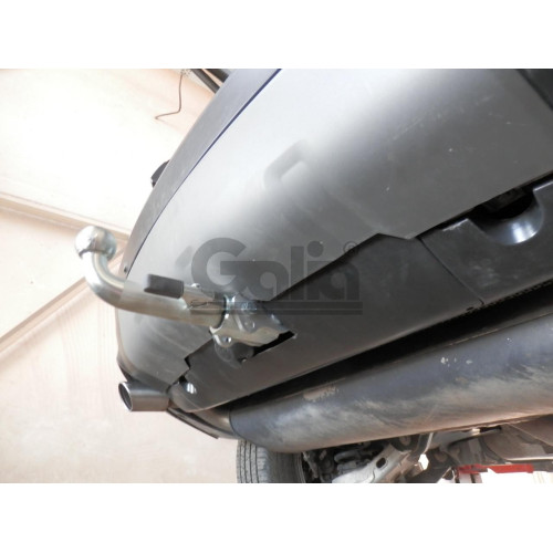 R104A GALIA Полностью оцинкованный фаркоп на Land Rover Discovery Sport, только 5-местная версия с запасным колесом в багажнике 2015-2019. Тип шара: A. Требуется вырез бампера. Нагрузки: 2500/150 кг, масса фаркопа 21,52 кг