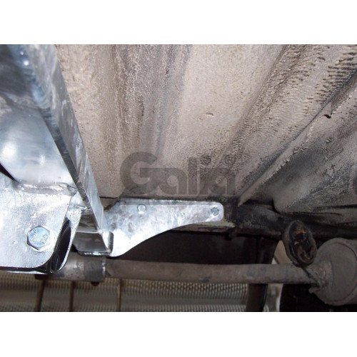 S083C GALIA Полностью оцинкованный фаркоп на Skoda Felicia универсал/фургон 1996-2002. Тип шара: C (горизонтальный съемный). Установка без снятия и выреза бампера. Нагрузки: 1000/50 кг, масса фаркопа 10,77 кг