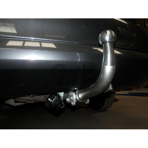 S086C GALIA Полностью оцинкованный фаркоп на Skoda Octavia II седан/универсал 2005-2013, Skoda Octavia Scout 2008-2013, в т.ч. 4WD. Подрозетник убирается за бампер. Тип шара: C (горизонтальный съемный). Подрезка бампера. Нагрузки: 1600/80 кг, масса фаркоп