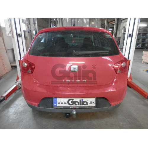 S095A GALIA Полностью оцинкованный фаркоп на SEAT Ibiza IV хетчбек 3/5 дверей 2008-2017, Ibiza ST универсал 2010-2017. Тип шара: A. Подрезка бампера. Нагрузки: 1200/75 кг, масса фаркопа 13,71 кг