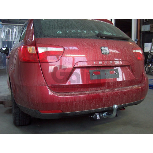 S095A GALIA Полностью оцинкованный фаркоп на SEAT Ibiza IV хетчбек 3/5 дверей 2008-2017, Ibiza ST универсал 2010-2017. Тип шара: A. Подрезка бампера. Нагрузки: 1200/75 кг, масса фаркопа 13,71 кг