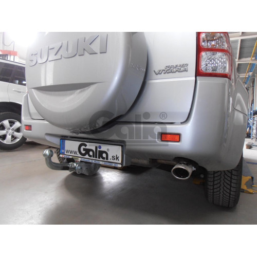 S097C GALIA Полностью оцинкованный фаркоп на Suzuki Grand Vitara 5 дверей 2005-2016. Тип шара: C (горизонтальный съемный). Невидимый вырез бампера. Нагрузки: 2000/85 кг, масса фаркопа 18,37 кг