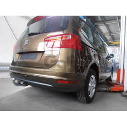 S100A GALIA Полностью оцинкованный фаркоп на SEAT Alhambra 2010-2020, Volkswagen Sharan 2010-2020 2WD/4WD. Тип шара: A. Подрезка бампера. Нагрузки: 2500/100 кг, масса фаркопа 17,52 