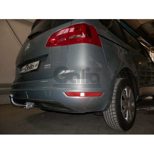 S100A GALIA Полностью оцинкованный фаркоп на SEAT Alhambra 2010-2020, Volkswagen Sharan 2010-2020 2WD/4WD. Тип шара: A. Подрезка бампера. Нагрузки: 2500/100 кг, масса фаркопа 17,52 кг