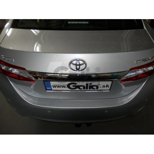 T064C GALIA Полностью оцинкованный фаркоп на Toyota Corolla седан E170 2013-2019. Тип шара: C (горизонтальный съемный). Невидимый вырез бампера. Нагрузки: 1600/75 кг, масса фаркопа 16,57 кг