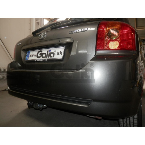 T067A GALIA Полностью оцинкованный фаркоп на Toyota Corolla хетчбек 3/5 дверей 2002-2007. Тип шара: A. Невидимый вырез бампера. Нагрузки: 1300/75 кг, масса фаркопа 13,52 кг
