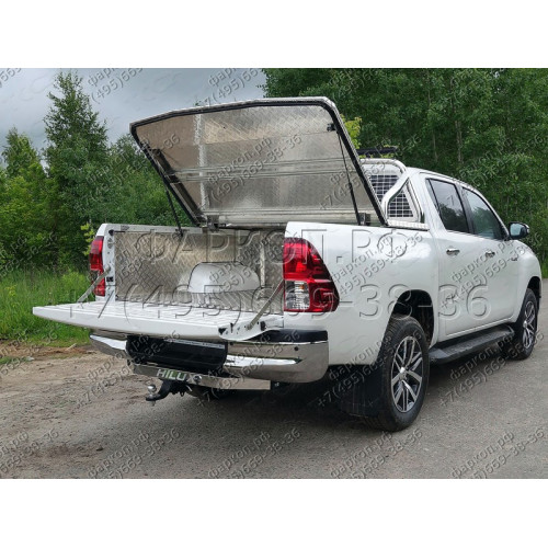 TCU00023 ТСС Фаркоп на Toyota Hilux 2015-, в т.ч. Exclusive 2018-, в т.ч. Black Onyx 2020- без подрезки бампера. Тип шара: E (шаровый узел под американский квадрат). Нагрузки: 2500/100 кг
