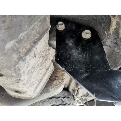 H.T54.A HALTY Фаркоп на Toyota Hiace H100 правый руль 1989-2004 (только авто со штатными местами) без подрезки бампера. Тип шара: A. Нагрузки: 750/75 кг, масса фаркопа 13,7 кг