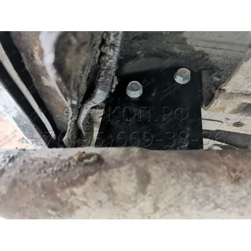 H.T54.A HALTY Фаркоп на Toyota Hiace H100 правый руль 1989-2004 (только авто со штатными местами) без подрезки бампера. Тип шара: A. Нагрузки: 750/75 кг, масса фаркопа 13,7 кг
