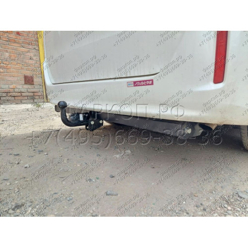 H.T78.A HALTY Фаркоп на Toyota Voxy 2WD/4WD 2014-2022, Toyota Noah 2WD/4WD 2014-2022, Toyota Esquire 2WD/4WD 2014-2022 без подрезки бампера. Тип шара: A. Нагрузки: 1200/50 кг, масса фаркопа 20,8 кг