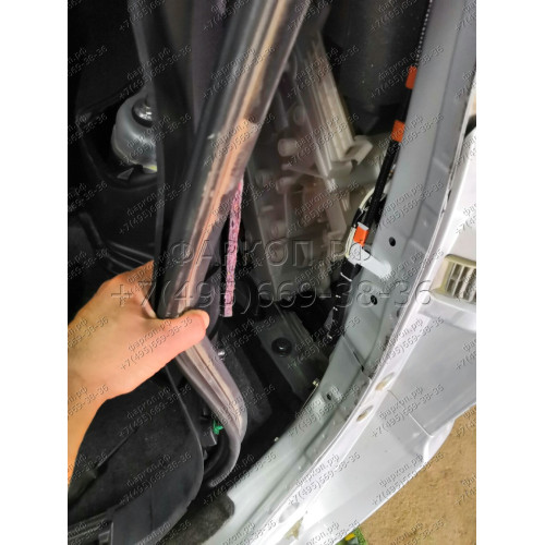 H.T78.A HALTY Фаркоп на Toyota Voxy 2WD/4WD 2014-2022, Toyota Noah 2WD/4WD 2014-2022, Toyota Esquire 2WD/4WD 2014-2022 без подрезки бампера. Тип шара: A. Нагрузки: 1200/50 кг, масса фаркопа 20,8 кг