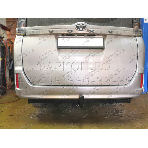 H.T78.A HALTY Фаркоп на Toyota Voxy 2WD/4WD 2014-2022, Toyota Noah 2WD/4WD 2014-2022, Toyota Esquire 2WD/4WD 2014-2022 без подрезки бампера. Тип шара: A. Нагрузки: 1200/50 кг, масса фаркопа 20,8 кг