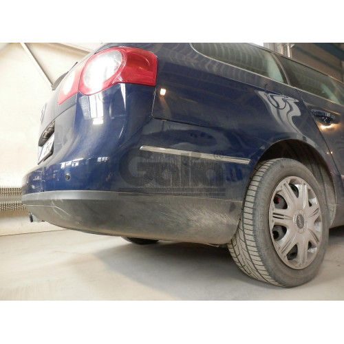 V071C GALIA Полностью оцинкованный фаркоп на Volkswagen Passat B6 седан/универсал 2005-2010, Volkswagen Passat B7 седан/универсал 2010-2015, Volkswagen Passat CC 2012-2017, Volkswagen Passat Alltrack B7 2012-2015. Подрозетник убирается за бампер. Тип шара