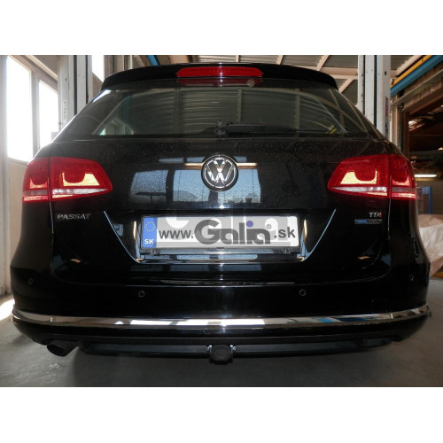 V071C GALIA Полностью оцинкованный фаркоп на Volkswagen Passat B6 седан/универсал 2005-2010, Volkswagen Passat B7 седан/универсал 2010-2015, Volkswagen Passat CC 2012-2017, Volkswagen Passat Alltrack B7 2012-2015. Подрозетник убирается за бампер. Тип шара