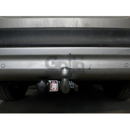 V084A GALIA Полностью оцинкованный фаркоп на Volvo XC70 2007-2016. Тип шара: A. Невидимый вырез бампера. Нагрузки: 2100/90 кг, масса фаркопа 18,22 кг
