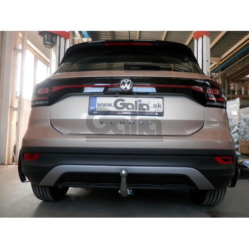 V088A GALIA Полностью оцинкованный фаркоп на Volkswagen T-Cross 2018-2024. Подрозетник убирается за бампер. Тип шара: A. Невидимый вырез бампера. Нагрузки: 1400/70 кг, масса фаркопа 14,72 кг