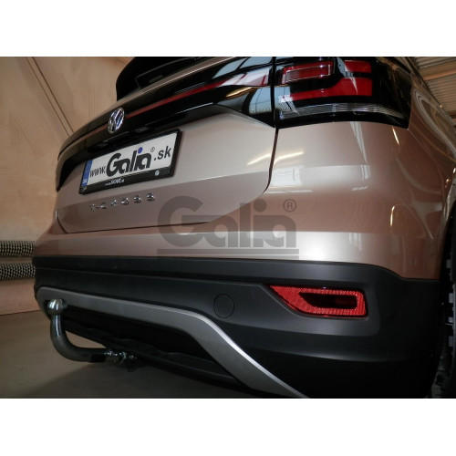 V088A GALIA Полностью оцинкованный фаркоп на Volkswagen T-Cross 2018-2024. Подрозетник убирается за бампер. Тип шара: A. Невидимый вырез бампера. Нагрузки: 1400/70 кг, масса фаркопа 14,72 кг