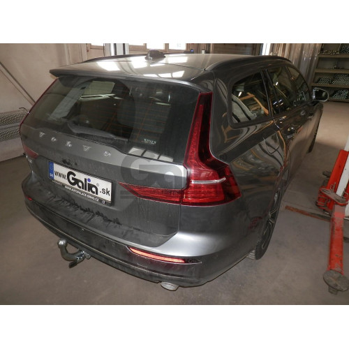 V089C GALIA Полностью оцинкованный фаркоп на Volvo S60 2019-, Volvo V60 2019-, Volvo S90 2016-, Volvo V90 2016-. Тип шара: C (горизонтальный съемный). Невидимый вырез бампера. Нагрузки: 2200/120 кг, масса фаркопа 17,85 кг