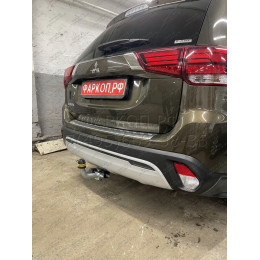 91312-A MOTODOR Фаркоп с оцинкованным шаром на Mitsubishi Outlander 2012-2019, 2019-2022. Вырез бампера по необходимости. Тип шара: A. Нагрузки: 1700/75 кг, масса фаркопа 23