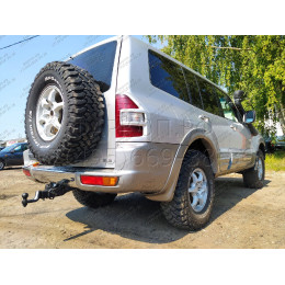 MI 30 AVTOS Фаркоп на Mitsubishi Pajero III, IV 2000-2007, 2007-2020 без выреза в бампере. Тип шара: E. Нагрузки: 1800/100 кг, масса фаркопа 20,5 кг (без электрики в комплекте)