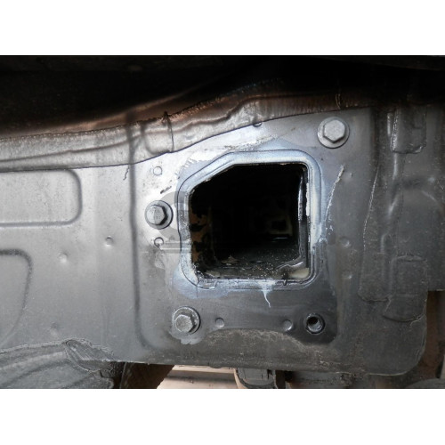 A049A GALIA Полностью оцинкованный фаркоп на Audi A6 седан/универсал 2011-2018, Audi A6 Allroad 2012-2019, Audi A7 Sportback 2011-2017. Подрозетник убирается за бампер. Тип шара: A. Невидимый вырез бампера. Нагрузки: 2500/100 кг, масса фаркопа 16,12 кг