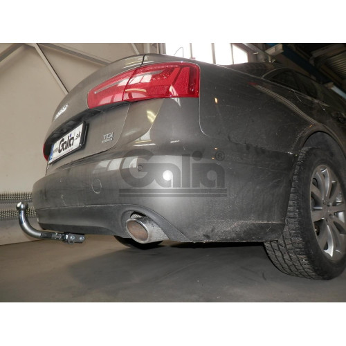A049A GALIA Полностью оцинкованный фаркоп на Audi A6 седан/универсал 2011-2018, Audi A6 Allroad 2012-2019, Audi A7 Sportback 2011-2017. Подрозетник убирается за бампер. Тип шара: A. Невидимый вырез бампера. Нагрузки: 2500/100 кг, масса фаркопа 16,12 кг