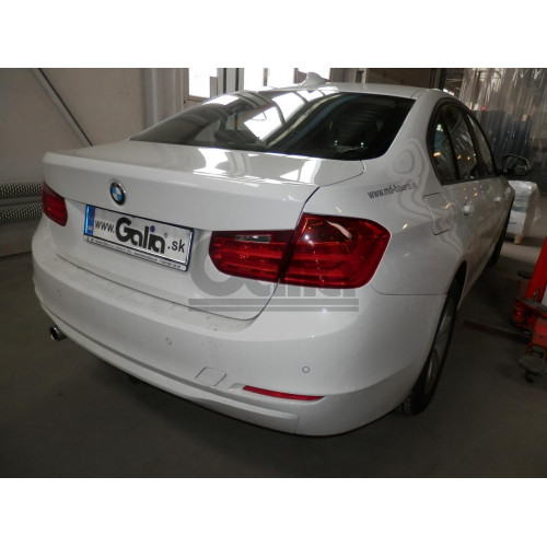 B021C GALIA Полностью оцинкованный фаркоп на BMW 3-Series седан/универсал 2011-2018, BMW 1-Series 2011-2019. Подрозетник убирается за бампер. Невидимый вырез бампера. Тип шара: C (горизонтальный съемный). Нагрузки: 1900/75 кг, масса фаркопа 12,82 кг