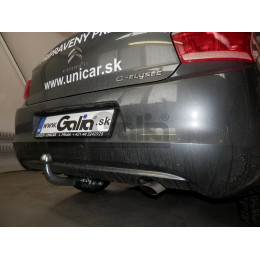 C064A GALIA Полностью оцинкованный фаркоп на Citroen C-Elysee 2013-2016, Peugeot 301 2013-2016. Подрозетник убирается за бампер. Тип шара: A. Установка без снятия и выр