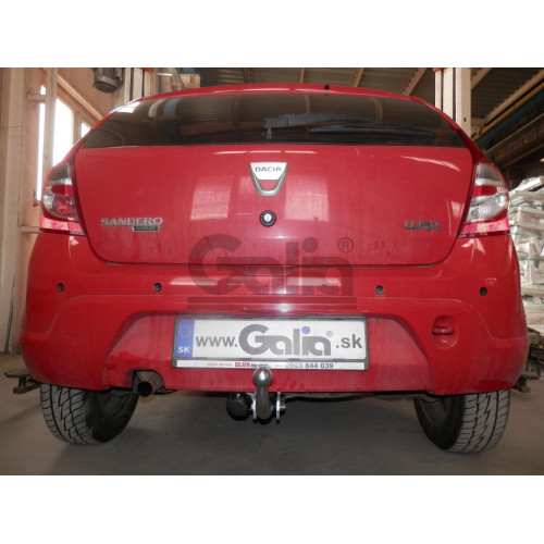 D040C GALIA Полностью оцинкованный фаркоп на Renault Sandero 2009-2014, Renault Sandero Stepway 2010-2014. Тип шара: C (горизонтальный съемный). Установка без снятия и выреза бампера. Нагрузки: 1200/75 кг, масса фаркопа 16,07 кг