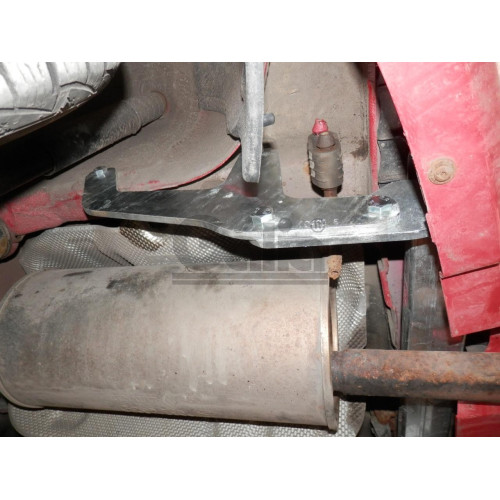 D040C GALIA Полностью оцинкованный фаркоп на Renault Sandero 2009-2014, Renault Sandero Stepway 2010-2014. Тип шара: C (горизонтальный съемный). Установка без снятия и выреза бампера. Нагрузки: 1200/75 кг, масса фаркопа 16,07 кг
