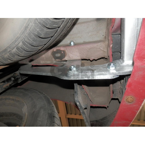 D040C GALIA Полностью оцинкованный фаркоп на Renault Sandero 2009-2014, Renault Sandero Stepway 2010-2014. Тип шара: C (горизонтальный съемный). Установка без снятия и выреза бампера. Нагрузки: 1200/75 кг, масса фаркопа 16,07 кг