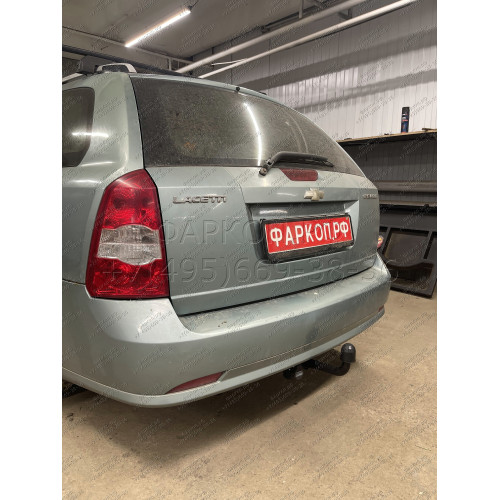 F.1012.001 BERG Фаркоп на Chevrolet Lacetti седан/универсал 2004-2012 без снятия и подрезки бампера. Тип шара: A. Нагрузки: 1200/75 кг, масса фаркопа 15 кг (без электрики в комплекте)