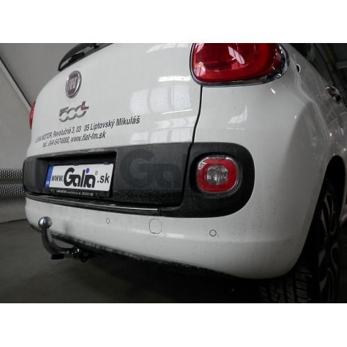 F117C GALIA Полностью оцинкованный фаркоп на FIAT 500L 2012-2022. Подрозетник убирается за бампер. Тип шара: C (горизонтальный съемный). Невидимый вырез бампера. Нагрузки: 1200/85 кг, масса фаркопа 13,87 кг